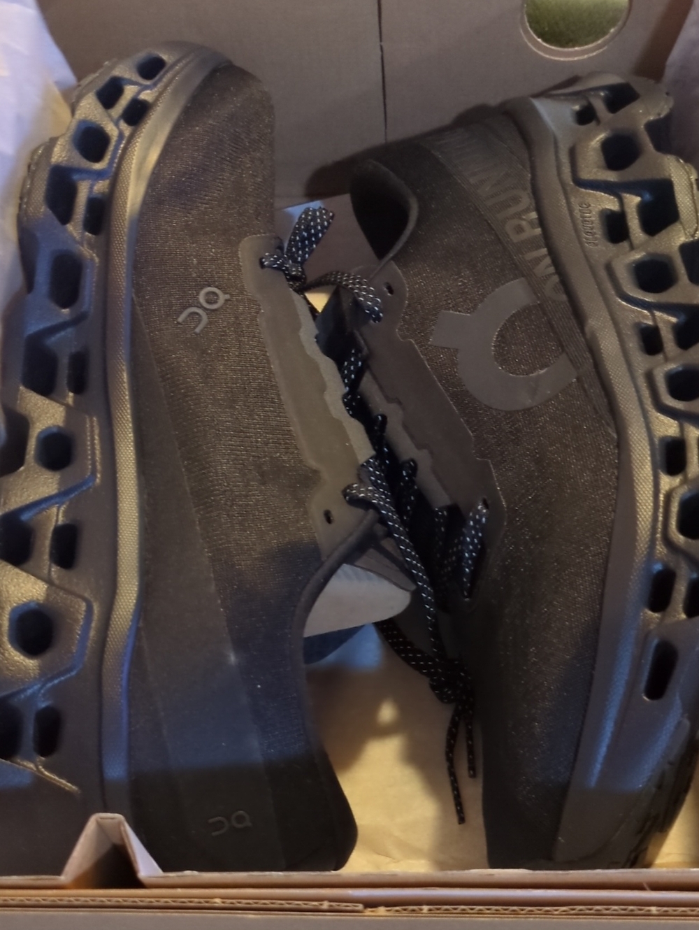 On Running Men's Cloudmonster 3 11.5